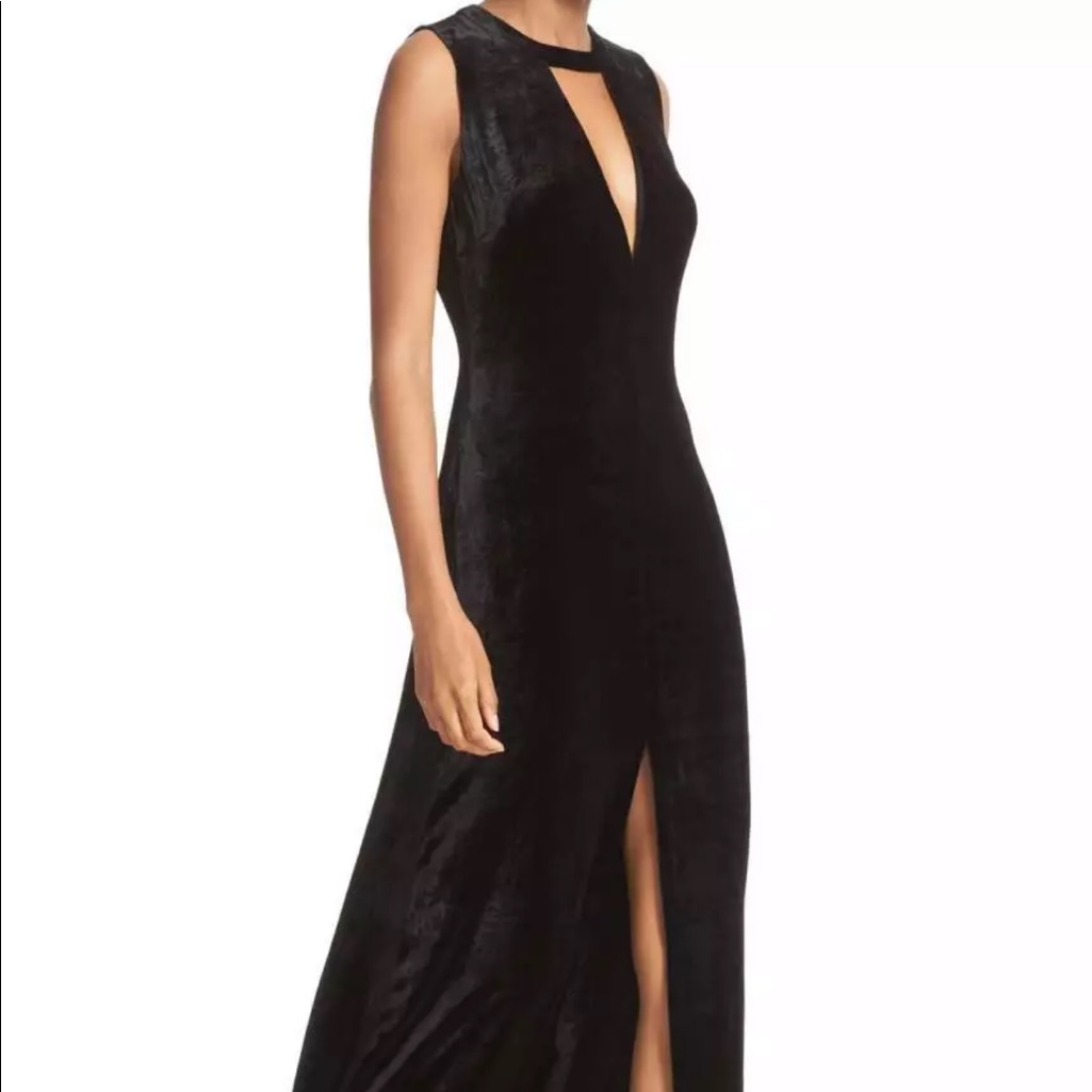 Black Velvet Keyhole Alc Dress